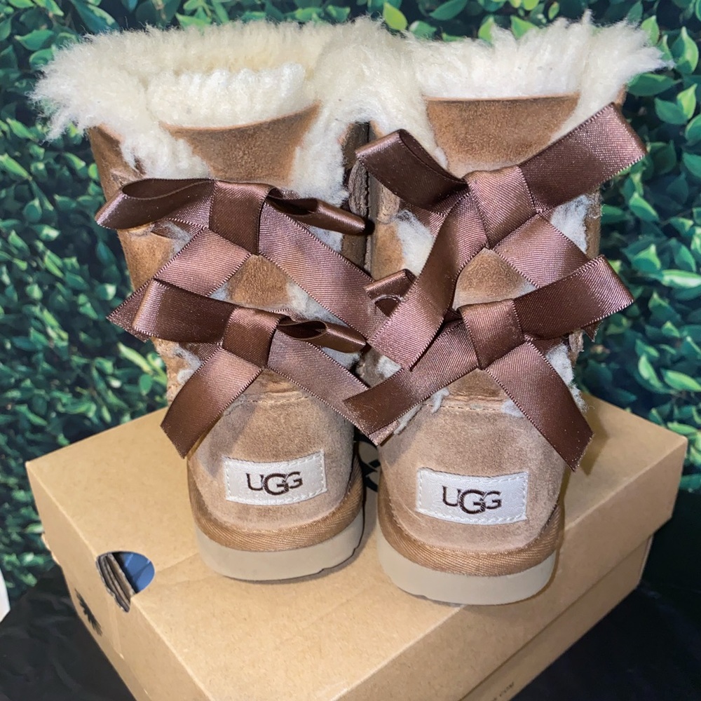 Uggs Bailey Bow Boots